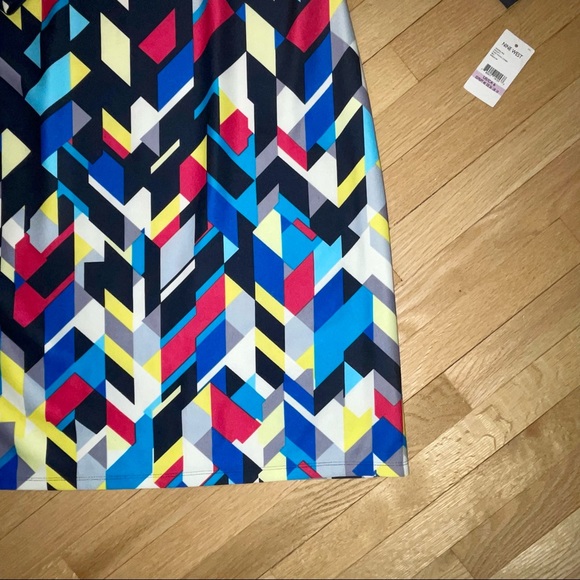 Nine West Women’s Dress 3/4 Sleeve Multicolor Abstract Print Size 6 NWT - Picture 4 of 7